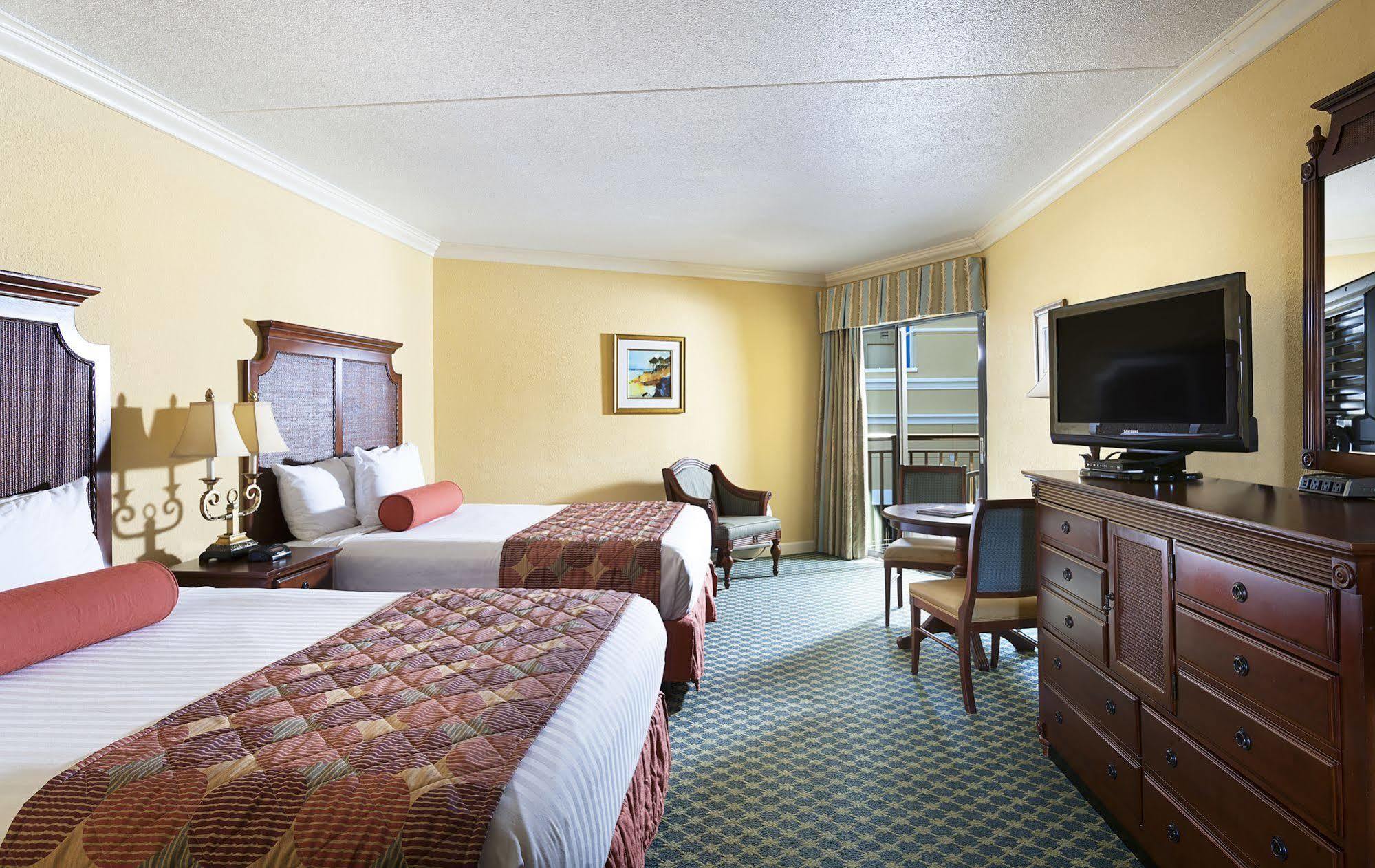 Holiday Pavilion Resort On The Boardwalk เมอร์เทิลบีช ภายนอก รูปภาพ